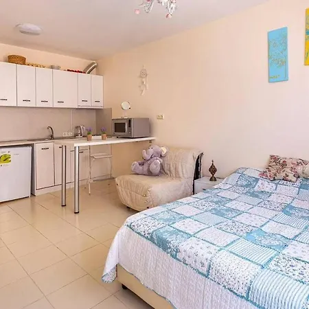 Apartment Studio Sea View *